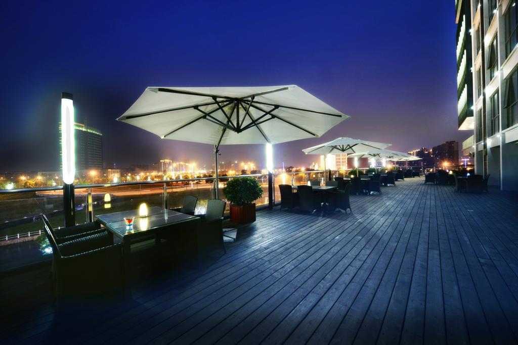 Vienna International Hotel Suzhou University Town Exterior foto
