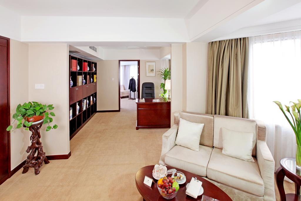 Vienna International Hotel Suzhou University Town Exterior foto